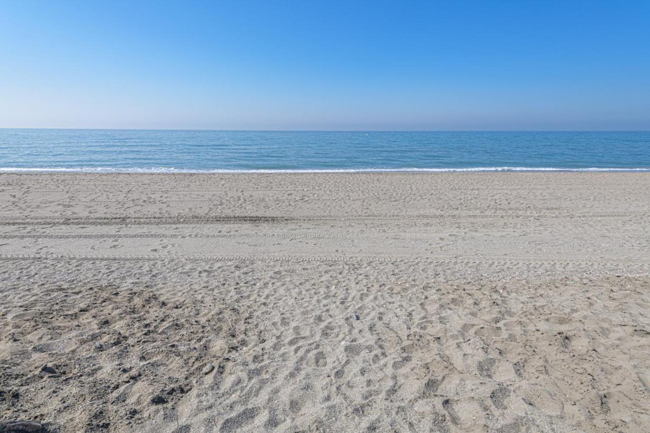 Wintowinrentals Amazing Front Sea View & Relax Torre de Benagalbon Exterior foto